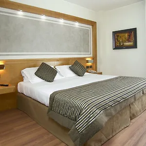 Hotel President, Correggio