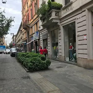 Sarpi , Milano Italia